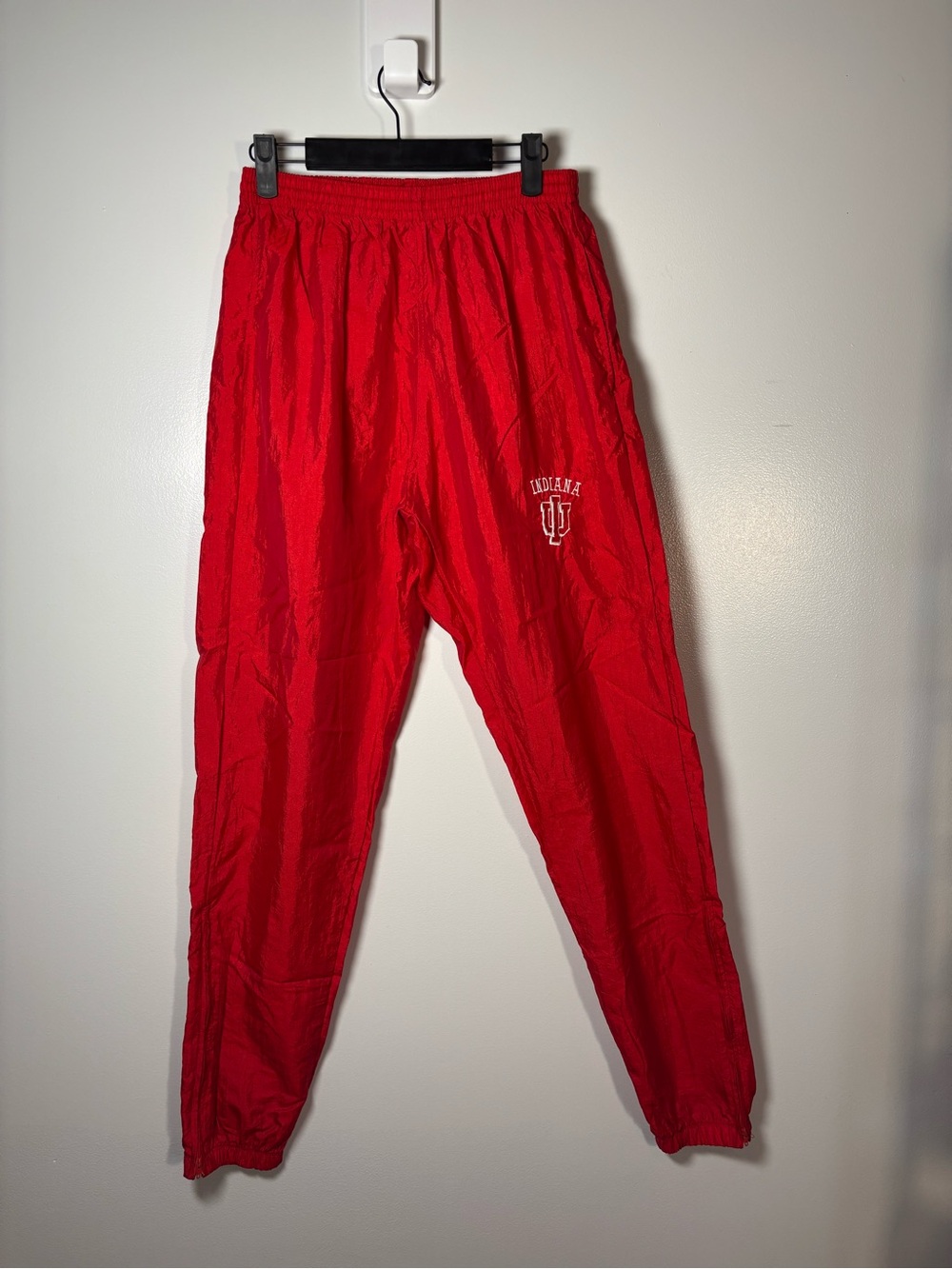 Indiana University Joggers with Indiana IU Emblem - Picture 3 of 8